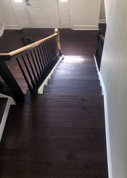 Round-Hill-Virginia-floor-replacement-on-stairs-landing